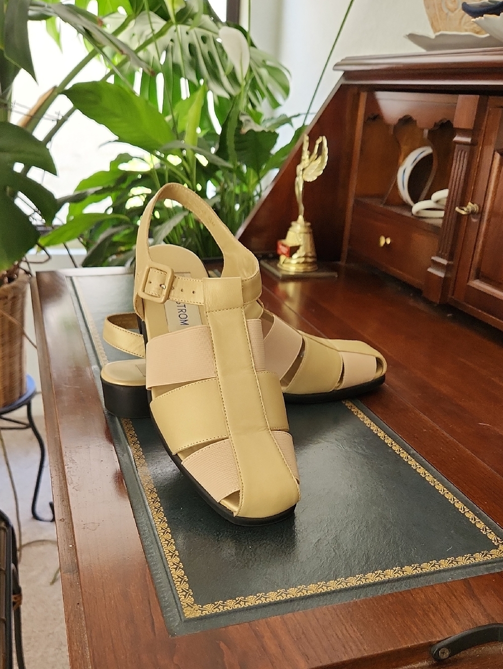 Nordstrom Leather Upper Fisherman Style Cream and Light Beige Slingback Sandals